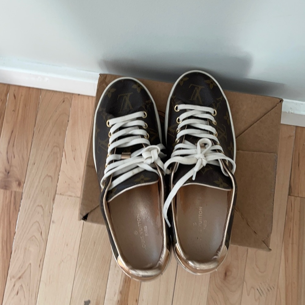 Louis Vuitton women’s shoes used